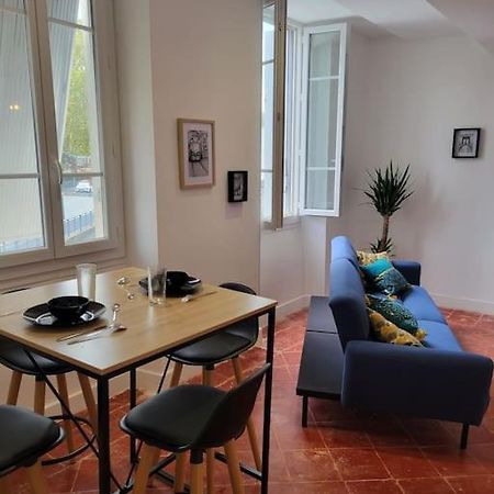 Graulhet Appartement De Charme Avec Tomettes Et Parquet מראה חיצוני תמונה